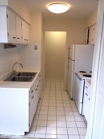 Foto del edificio - 7120 N Sheridan Rd
