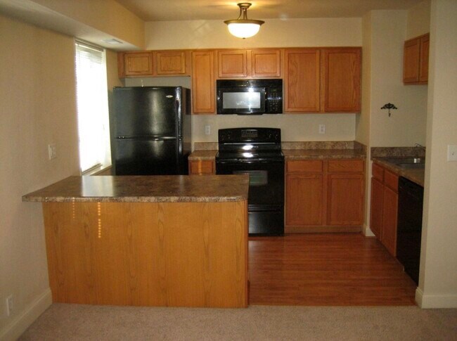 Foto del edificio - 513 Grandview Ct