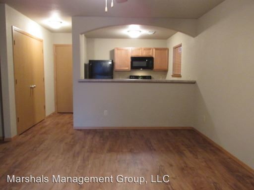 Building Photo - 1200 H St