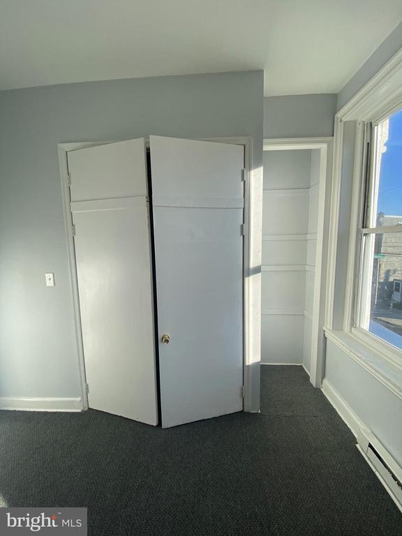 Foto del edificio - 2423 W Norris St