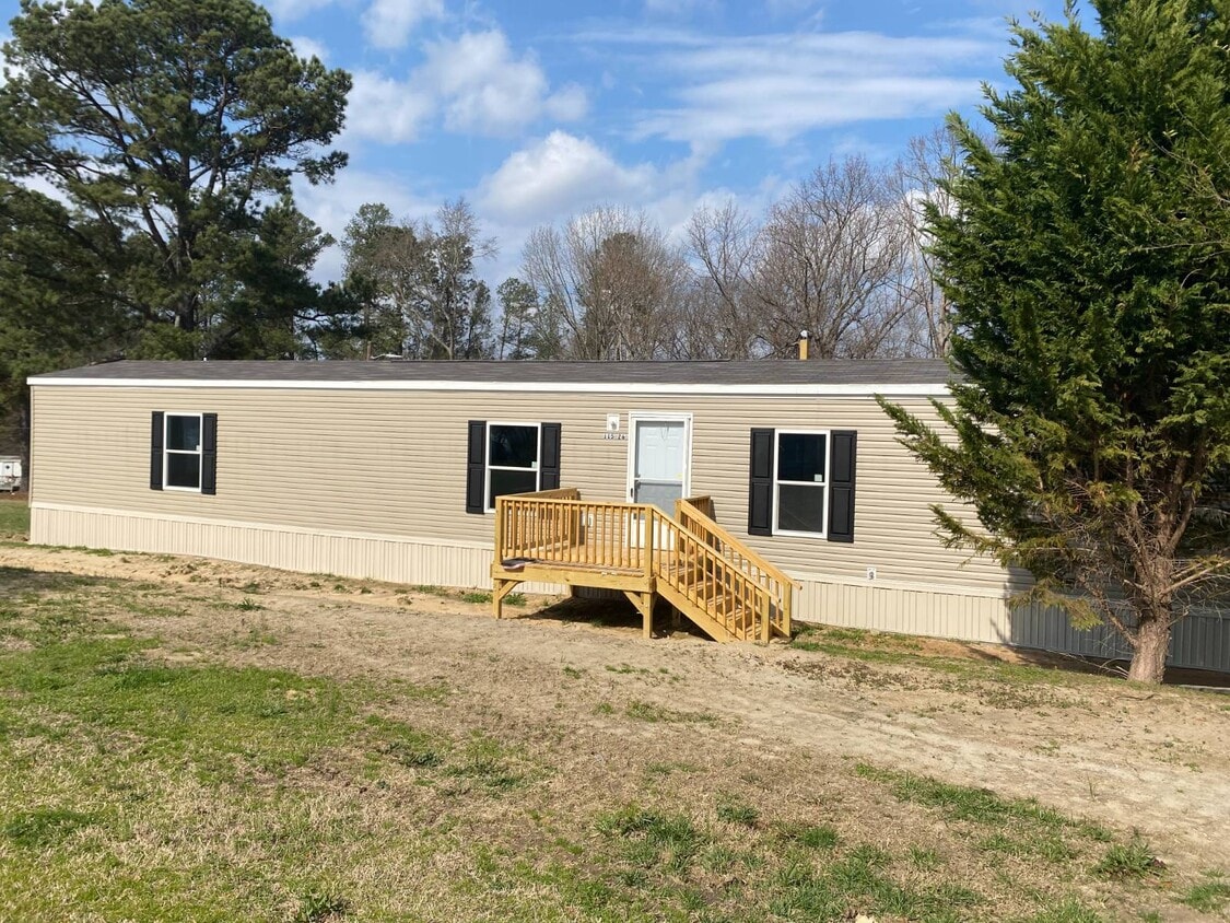 Primary Photo - 115 High Ridge Ct