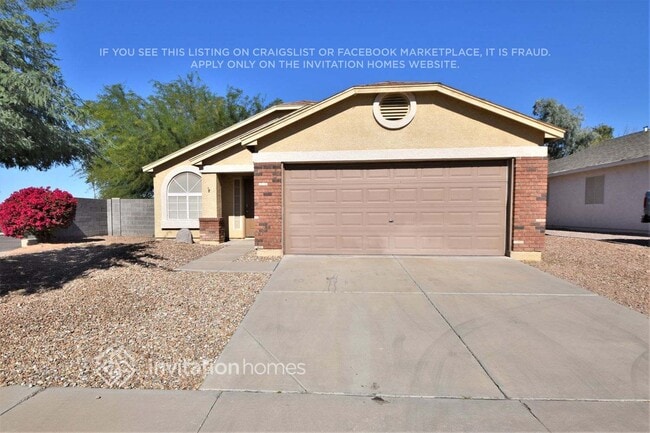 Building Photo - 8808 E Des Moines St