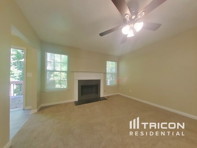 Building Photo - 2178 Serenity Dr NW