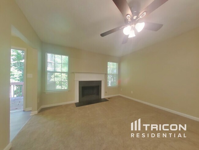 Foto del edificio - 2178 Serenity Dr NW