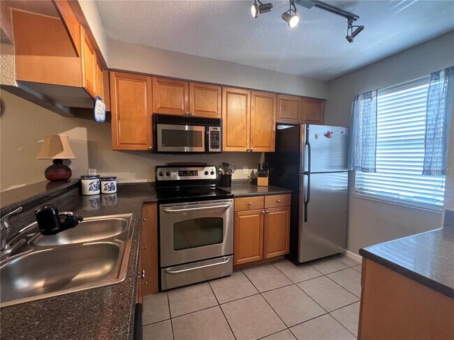 Foto del edificio - 10177 Sailwinds Blvd S