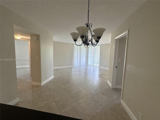 Foto del edificio - 10401 W Broward Blvd