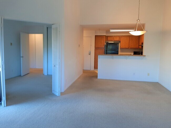 Foto del edificio - 39224 Guardino Dr