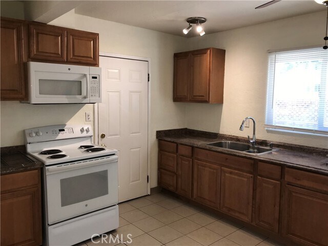 Foto del edificio - 380 6th St