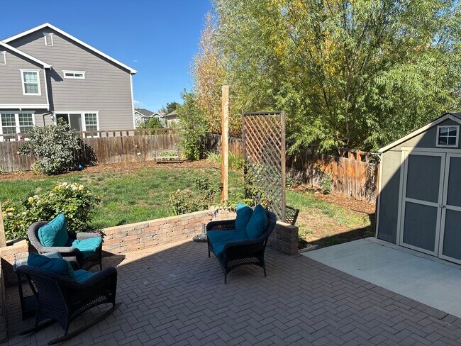 Foto del edificio - 3135 Hawthorne Ln