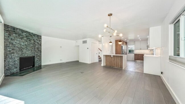 Building Photo - 20272 Pacifica Dr