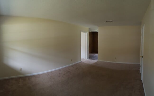 Building Photo - Home for Rent