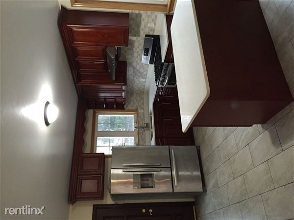 Building Photo - 4351 171st St