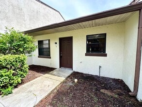 Building Photo - 1244 N Haverhill Rd