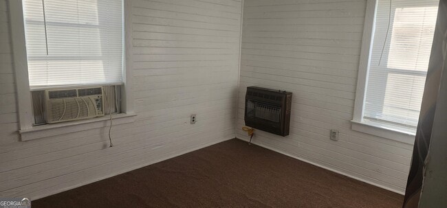Building Photo - 422 Solomons Ln