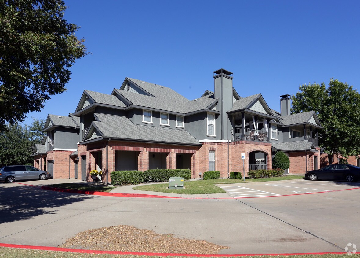 Saxon Woods by Cortland Apartments Mckinney, TX