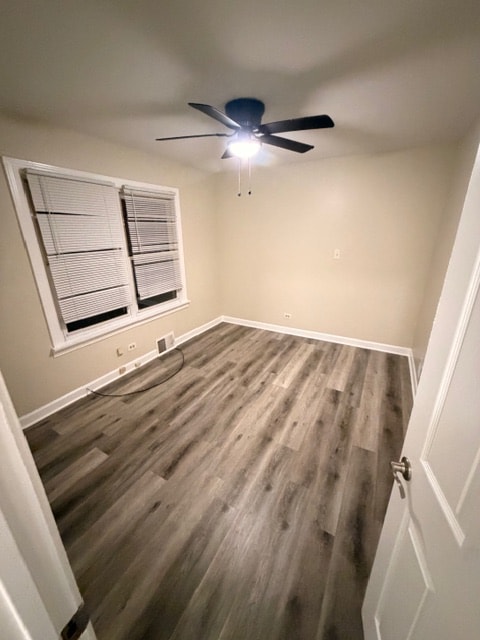 Foto del edificio - 10324 S Vernon Ave