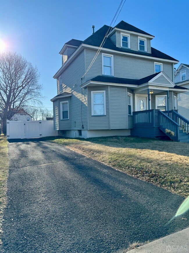 Foto del edificio - 419 Front St