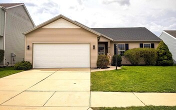 Building Photo - 1813 Rambling Rose Ln