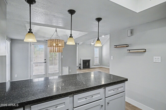 Foto del edificio - 1920 E Maryland Ave