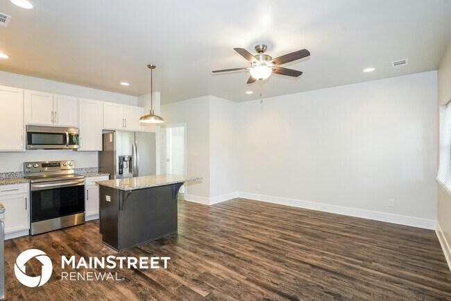 Foto del edificio - 136 Hartsville Ct