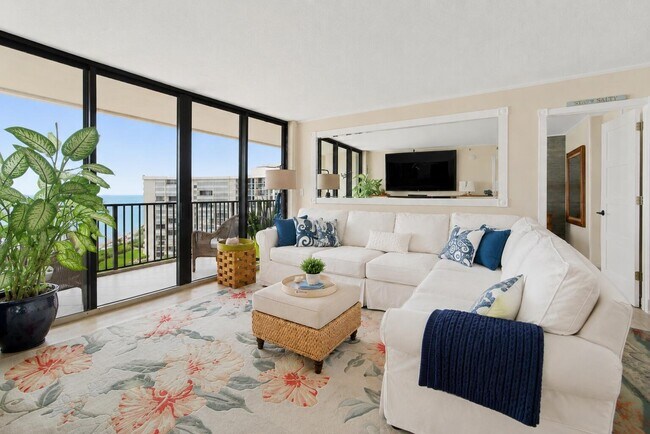 Foto del edificio - 200 Ocean Trail Way