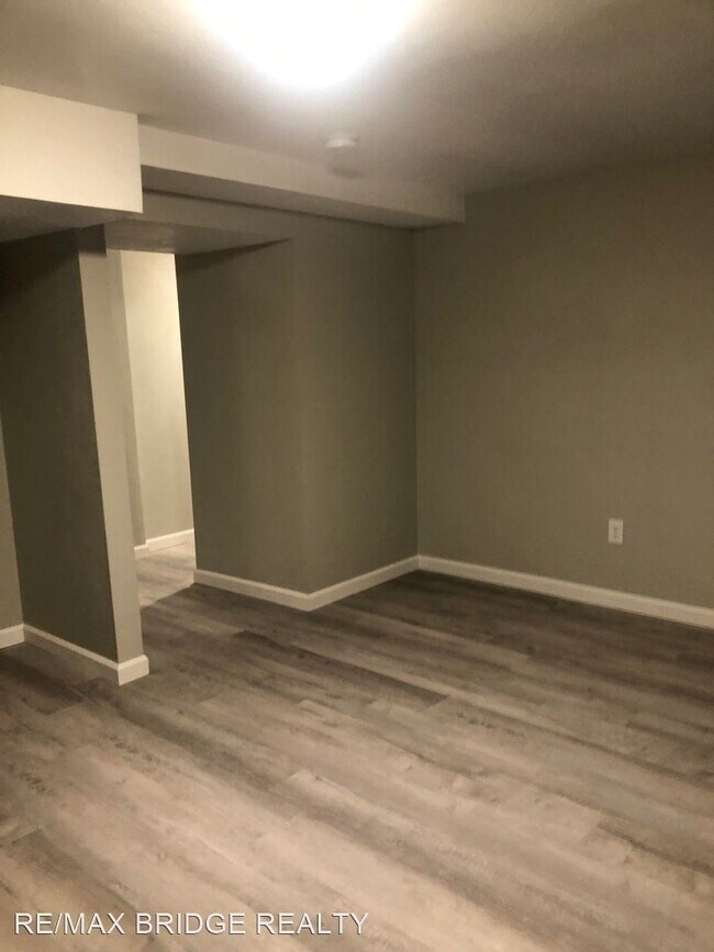 Foto del edificio - 4 br, 2 bath House - 93 E 300 S