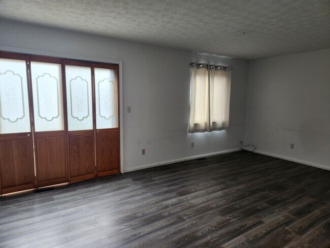 Foto del edificio - 944 Ravine Dr