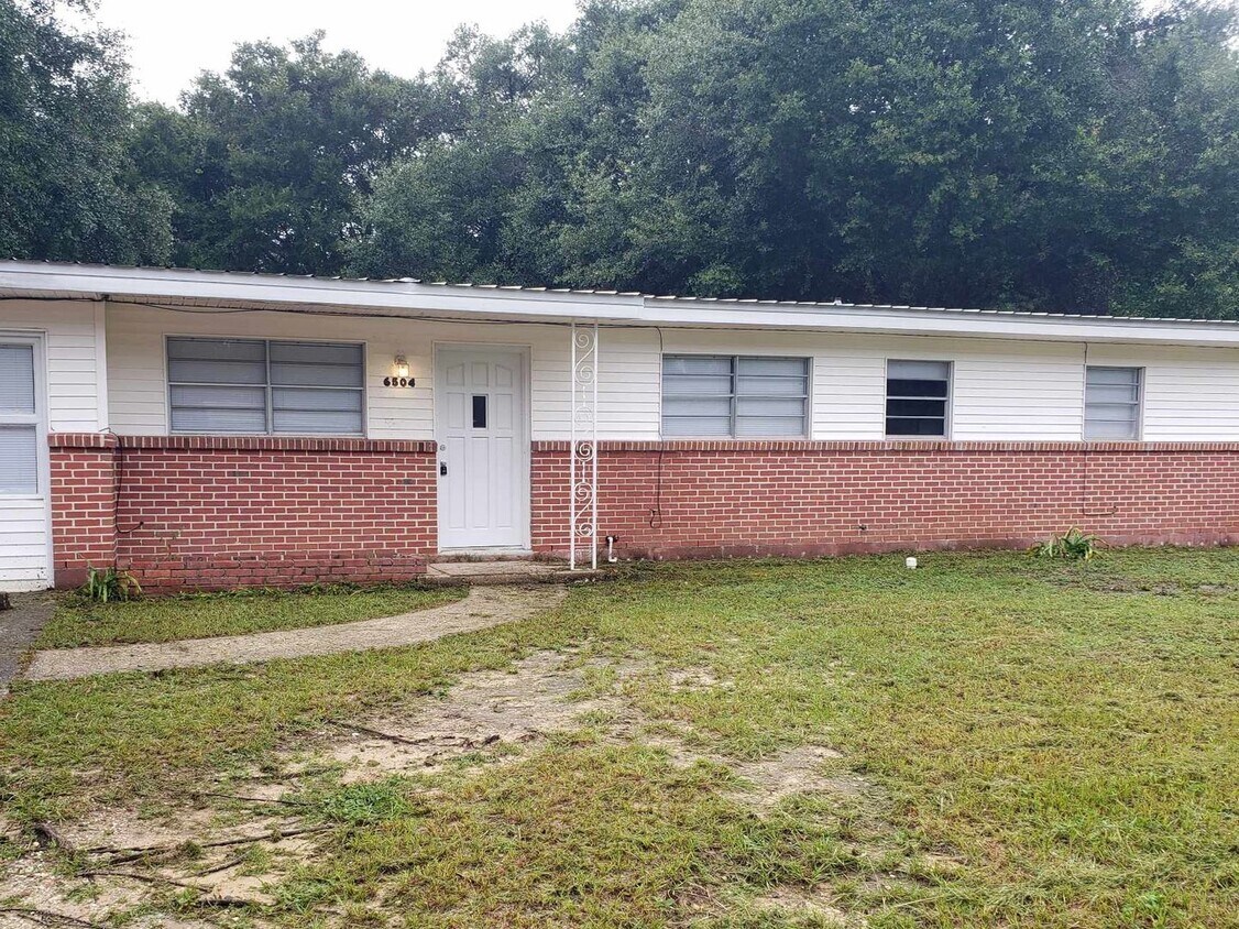 Foto principal - 3 Bedroom 2 Bath home in Milton