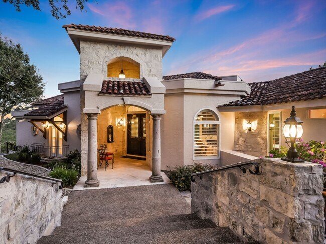 Foto del edificio - 905 Live Oak Cir