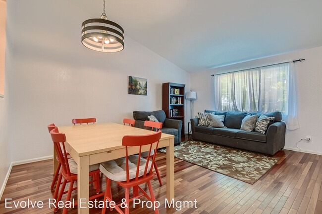 Building Photo - 3 br, 2 bath House - 3640 Rawhide Cir