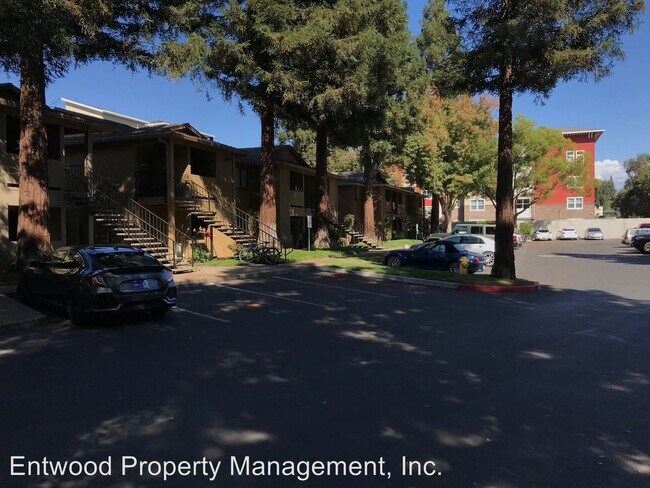 Foto del edificio - 3 br, 2 bath Room For Rent - 1114 Nord Ave #2