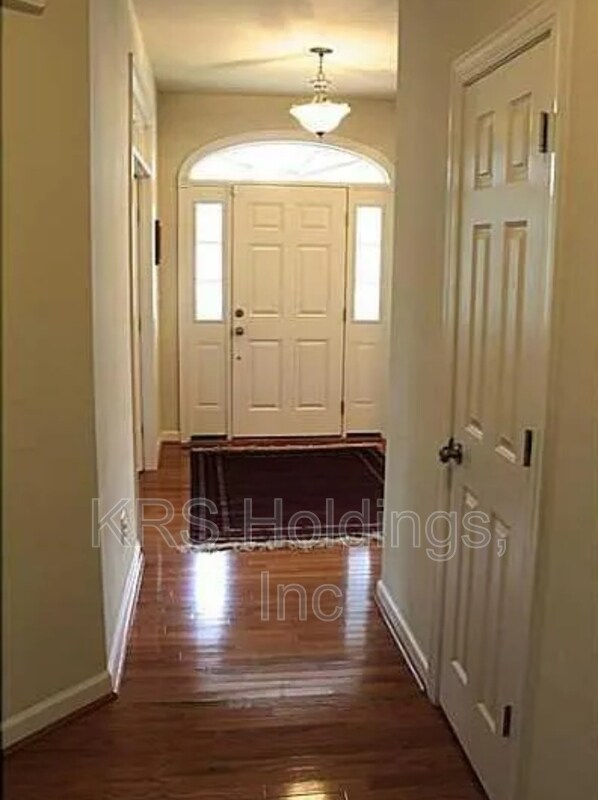 Foto del edificio - 13302 Beacon Hill Way