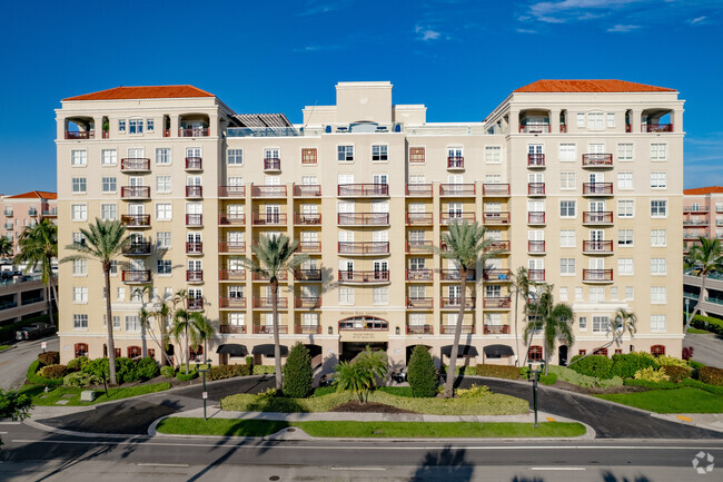 Apartamentos Mizner Park - Mizner Park Apartments