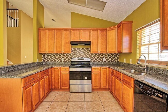 Foto del edificio - 4335 Creekside Blvd