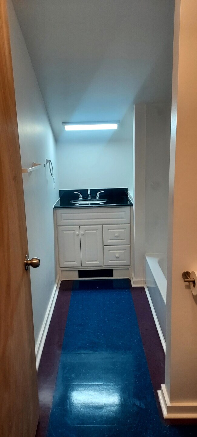 Foto del edificio - 321 N Fulton St