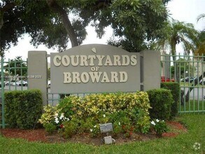Building Photo - 1800 SW 81st Ave