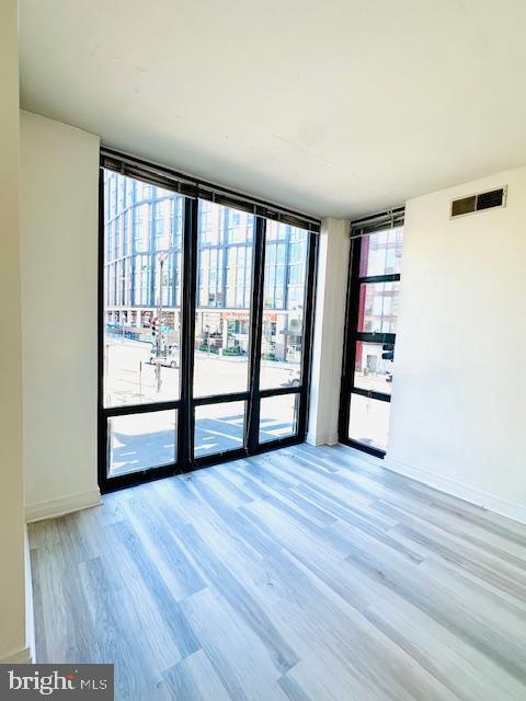 Foto del edificio - 2120 Vermont Ave NW