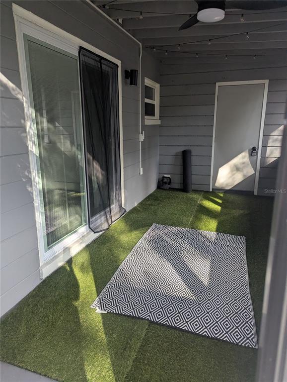 Building Photo - 928 S Bumby Ave