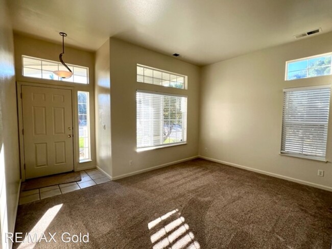 Building Photo - 3 br, 2 bath House - 7675 Avila