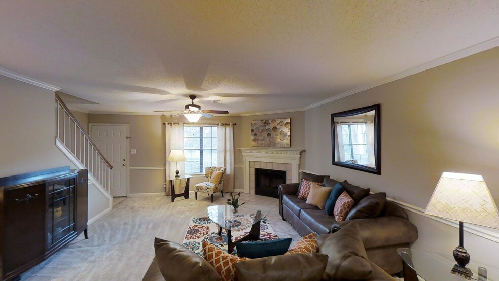 MONTICELLO APTS