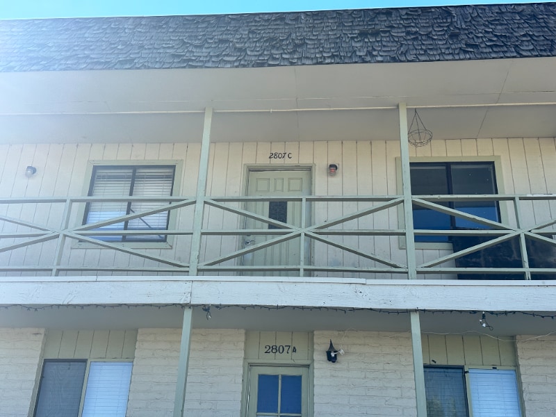 Foto principal - 2807 E 22nd St