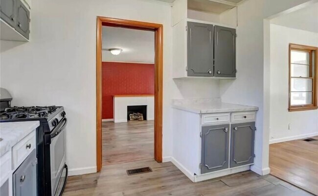 Foto del edificio - Lincoln Ave