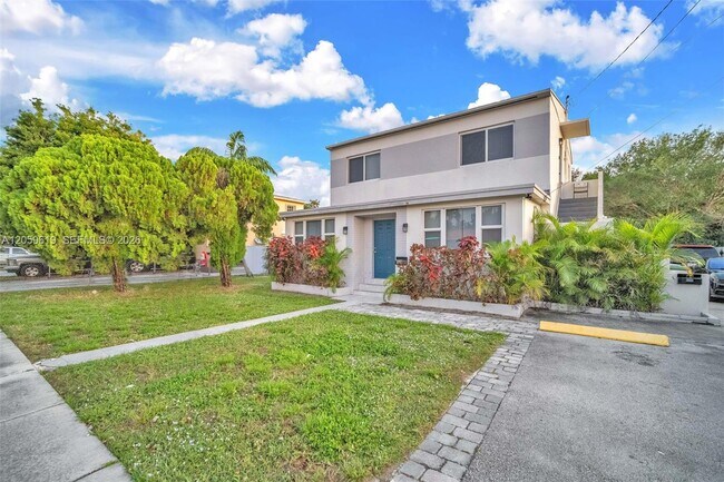 Foto del edificio - 3030 NW 16th St