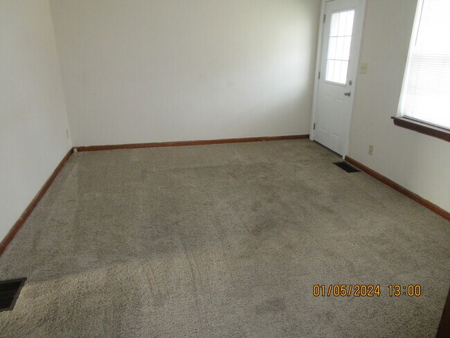 Foto del edificio - 615 W 29th St