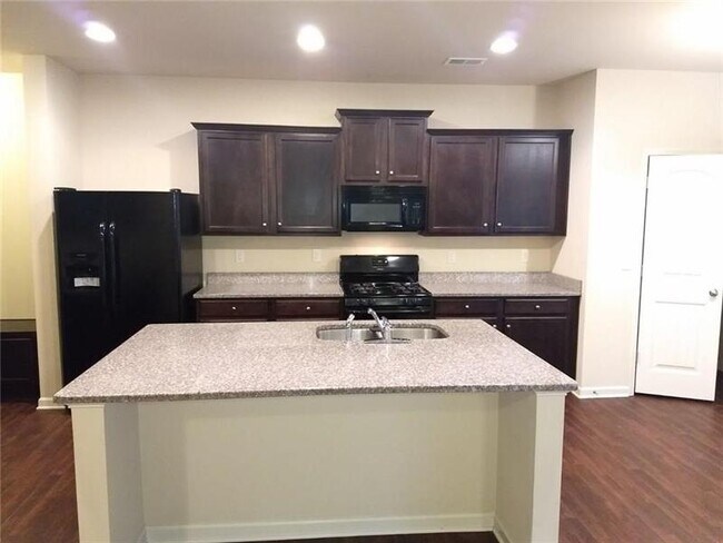 Building Photo - 1336 Key Manor Ln