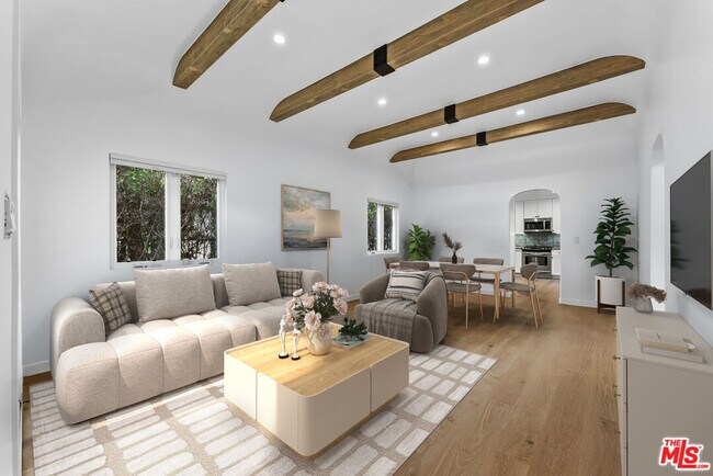 Foto del edificio - 8833 Ashcroft Ave