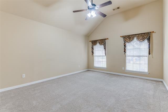 Foto del edificio - 8647 Robertson Dr