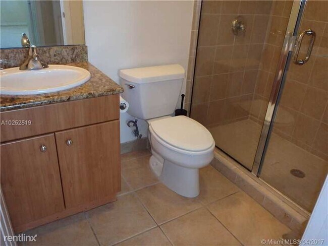 Foto del edificio - 2 br, 2 bath Condo - 201 Golden Isles Dr