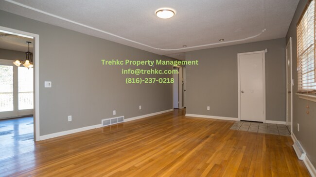 Foto del edificio - 1318 E 100 Terrace