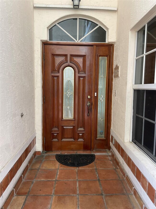 Foto del edificio - 2605 Bay Dr